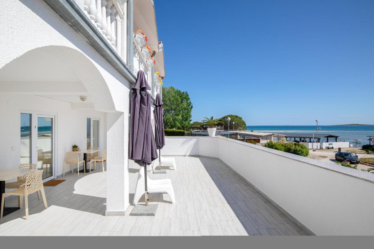 Apartments And Rooms Jakic Μεντουλίν Εξωτερικό φωτογραφία