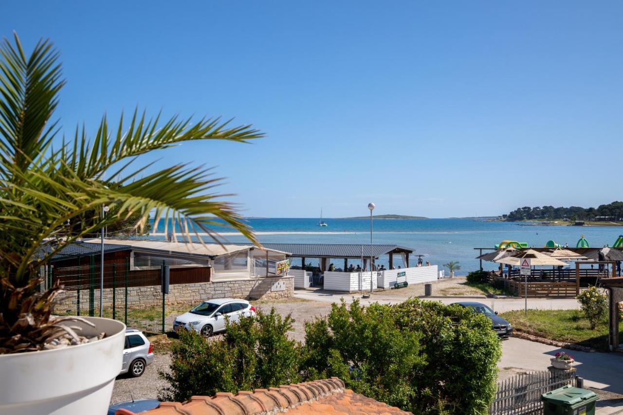 Apartments And Rooms Jakic Μεντουλίν Εξωτερικό φωτογραφία