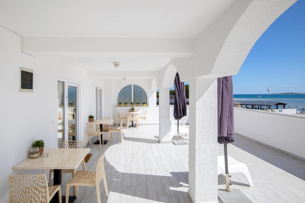 Apartments And Rooms Jakic Μεντουλίν Εξωτερικό φωτογραφία