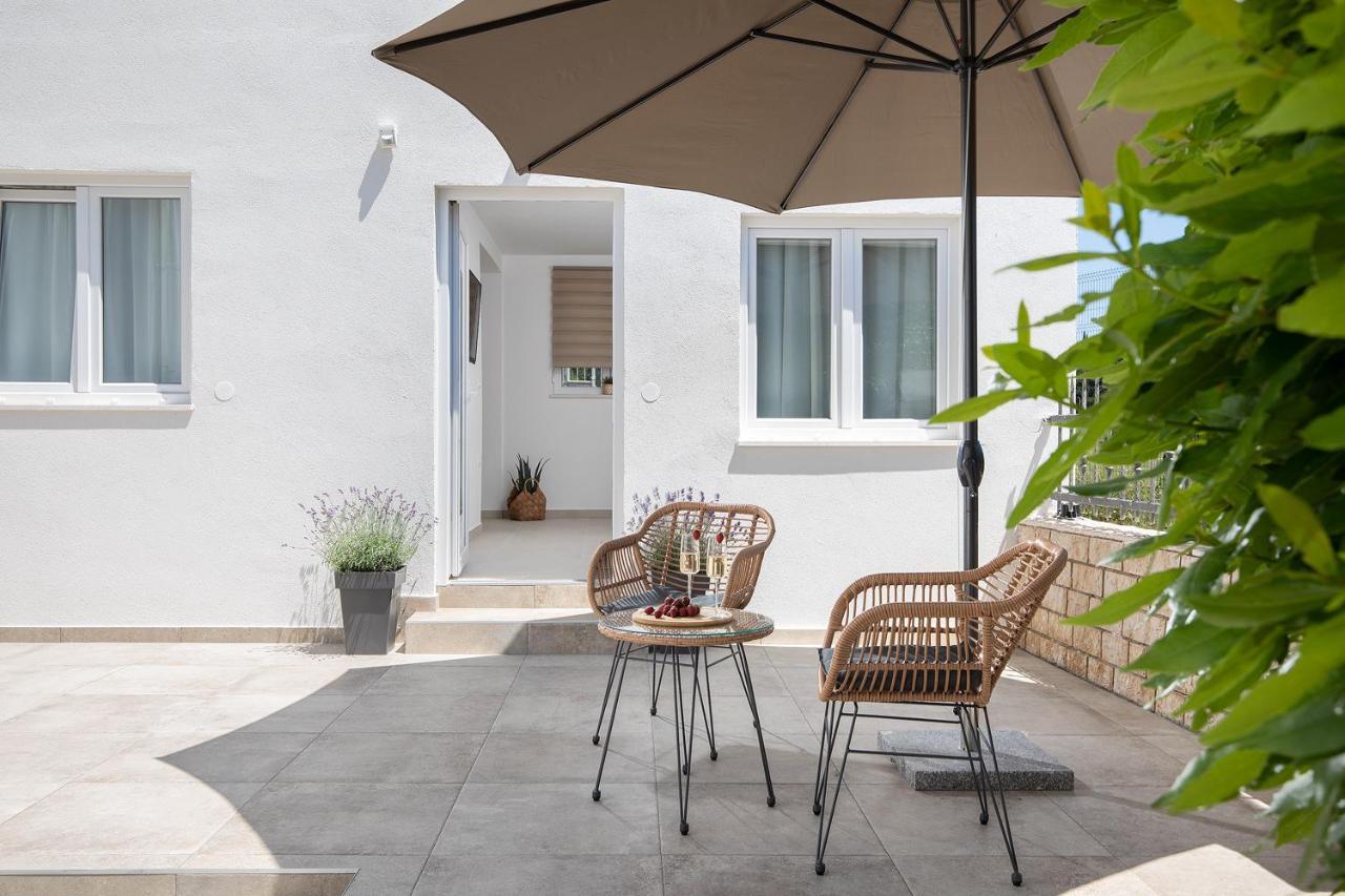 Apartments And Rooms Jakic Μεντουλίν Εξωτερικό φωτογραφία
