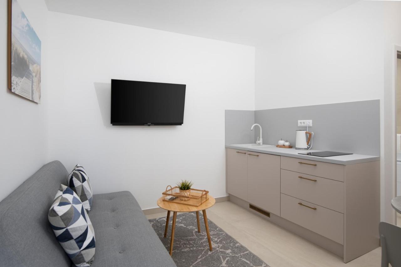 Apartments And Rooms Jakic Μεντουλίν Εξωτερικό φωτογραφία
