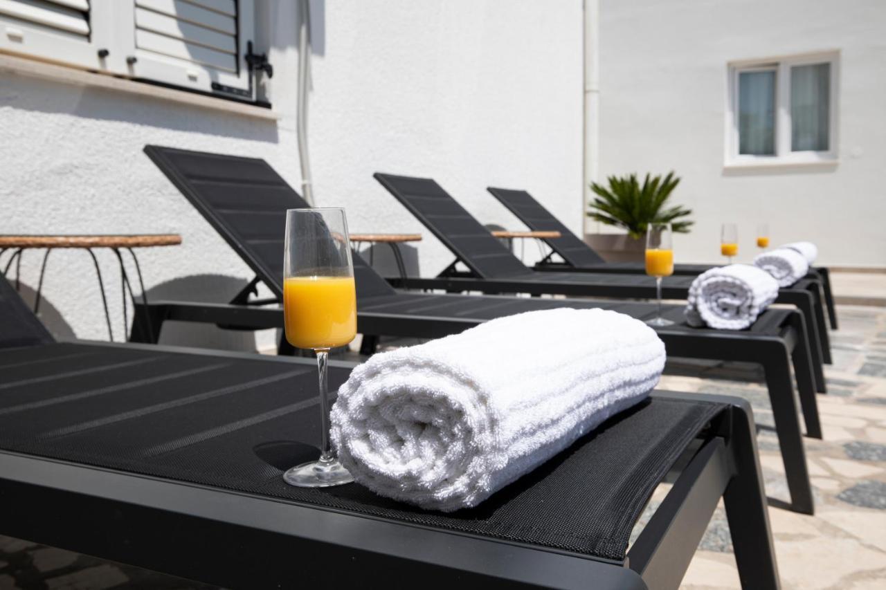 Apartments And Rooms Jakic Μεντουλίν Εξωτερικό φωτογραφία