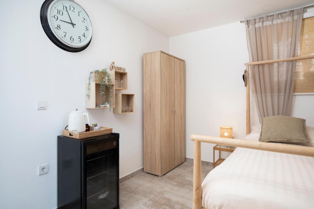 Apartments And Rooms Jakic Μεντουλίν Εξωτερικό φωτογραφία